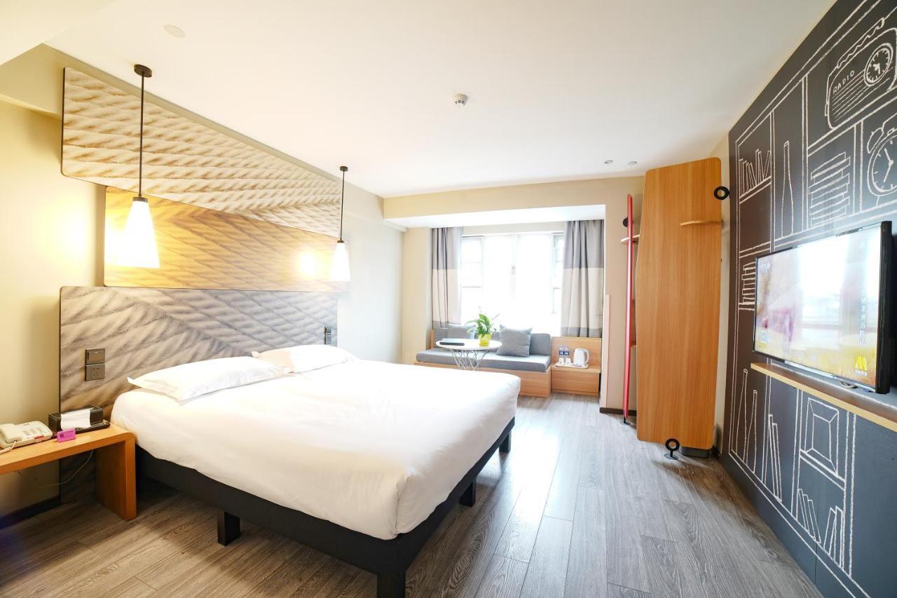 Ibis Chengdu West Jingcui Road Hotel Exterior photo